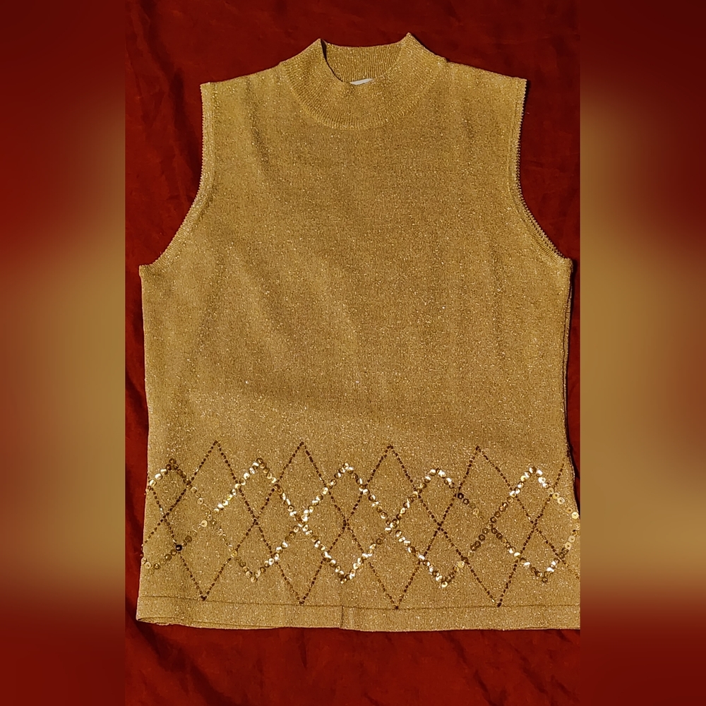Bamboo sleeveless shirts sz L